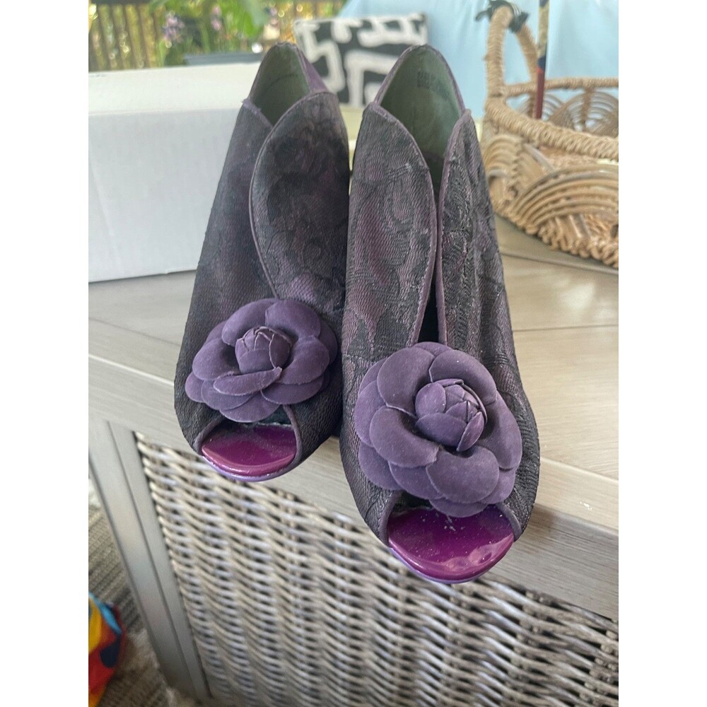 POETIC LICENCE A Fresh Take, Purple Royalty Lace High Heels Pumps Size 8